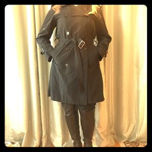 Burberry London Navy trench coat~Authentic